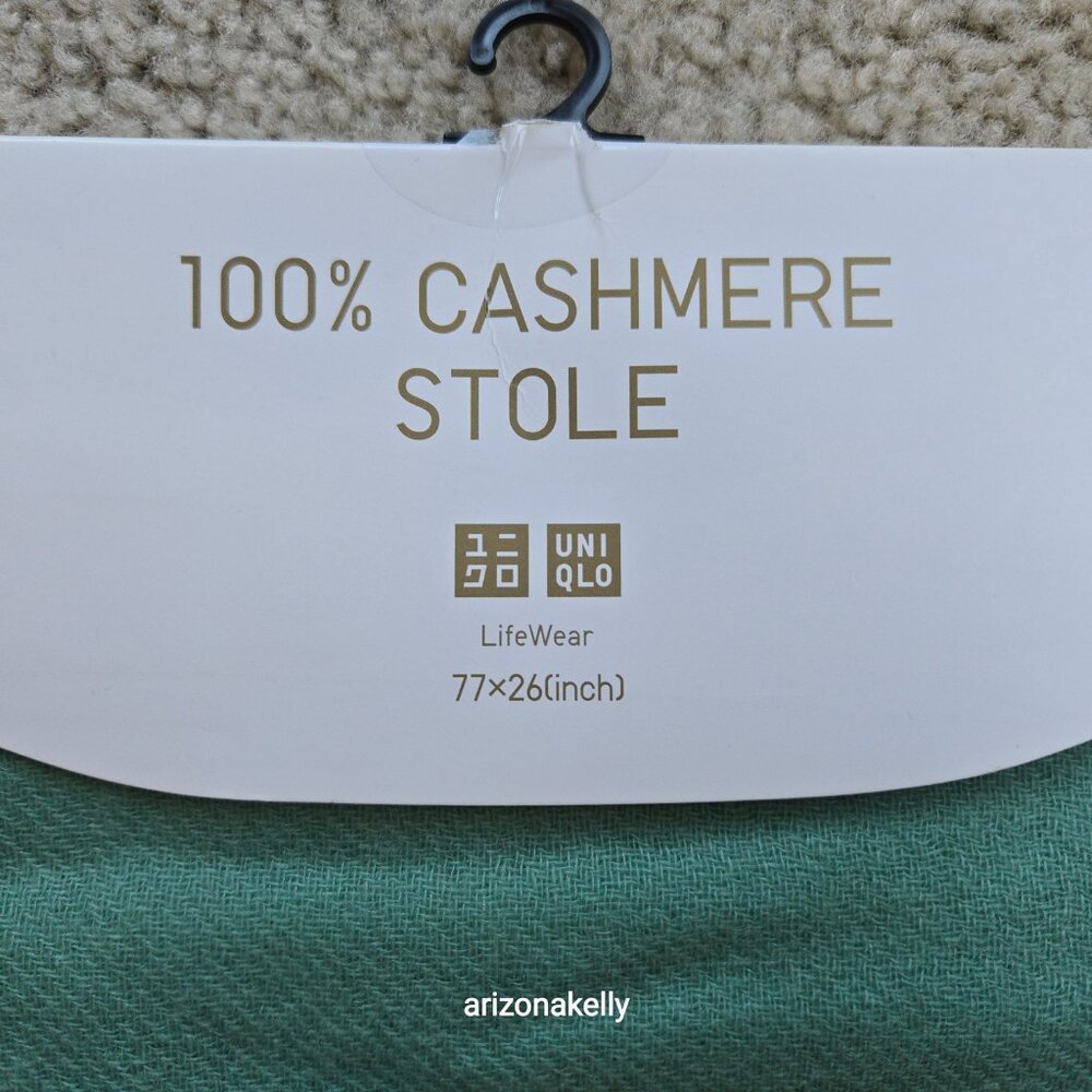 NWT Cashmere Stole Scarf Uniqlo Green - Picture 3 of 5